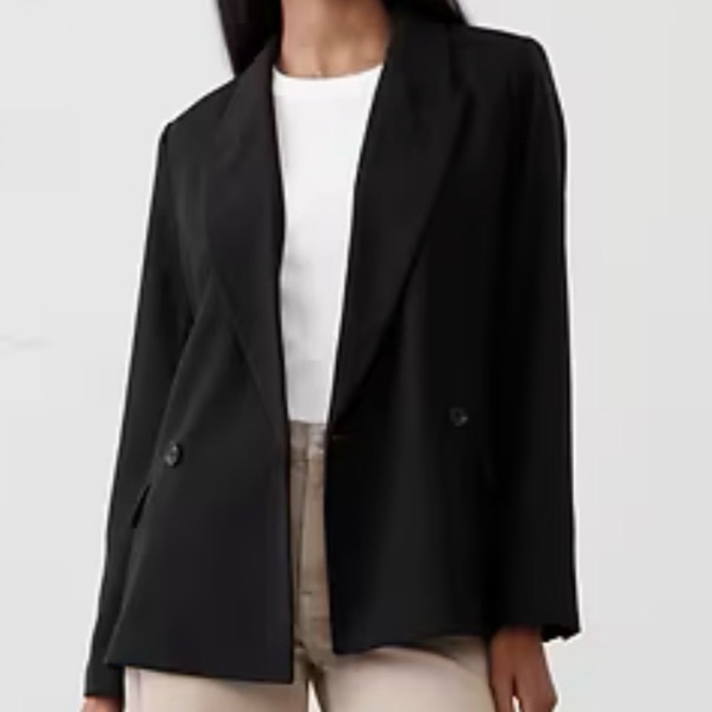 Banana Republic Women’s Boyfriend Blazer